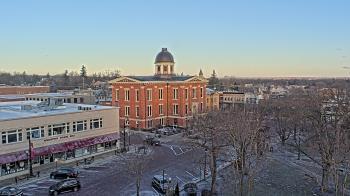 Weather camera view of City of Woodstock.