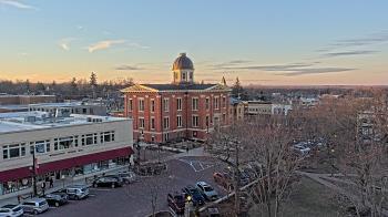 Weather camera view of City of Woodstock.