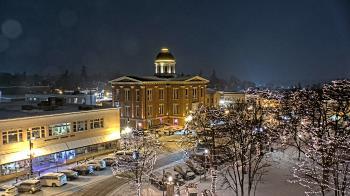Weather camera view of City of Woodstock.