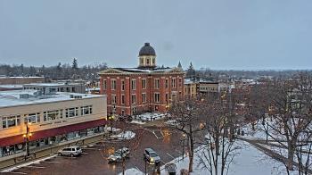 Weather camera view of City of Woodstock.