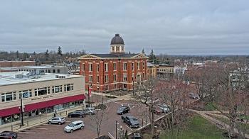 Weather camera view of City of Woodstock.