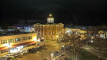 Weather camera view of City of Woodstock.