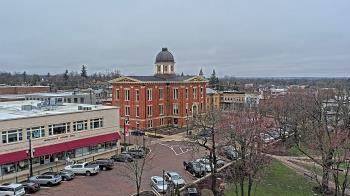 Weather camera view of City of Woodstock.