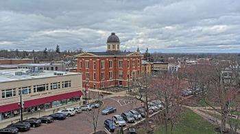 Weather camera view of City of Woodstock.