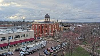 Weather camera view of City of Woodstock.