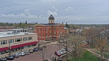 Weather camera view of City of Woodstock.