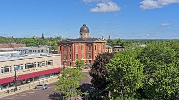 Weather camera view of City of Woodstock.