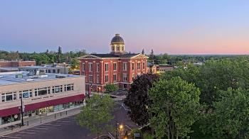 Weather camera view of City of Woodstock.