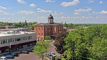Weather camera view of City of Woodstock.