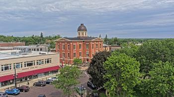 Weather camera view of City of Woodstock.