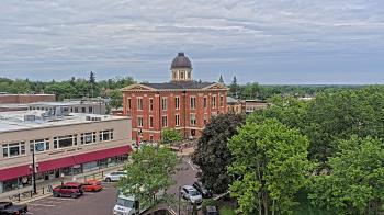 Weather camera view of City of Woodstock.