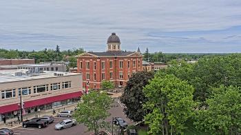 Weather camera view of City of Woodstock.