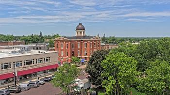 Weather camera view of City of Woodstock.