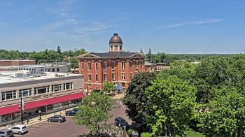 Weather camera view of City of Woodstock.