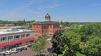 Weather camera view of City of Woodstock.