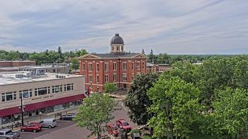 Weather camera view of City of Woodstock.
