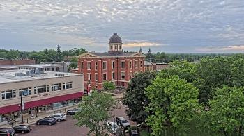 Weather camera view of City of Woodstock.
