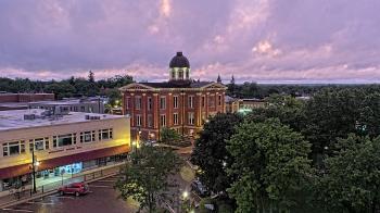 Weather camera view of City of Woodstock.