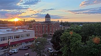 Weather camera view of City of Woodstock.