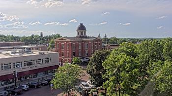 Weather camera view of City of Woodstock.