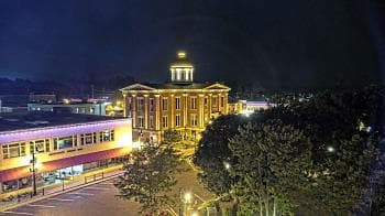 Weather camera view of City of Woodstock.