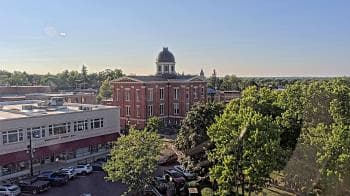 Weather camera view of City of Woodstock.