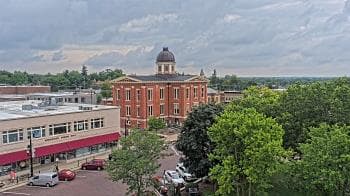 Weather camera view of City of Woodstock.