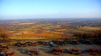 Weather camera view of Dirt Farm Brewing.