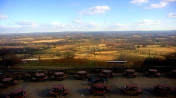 Weather camera view of Dirt Farm Brewing.