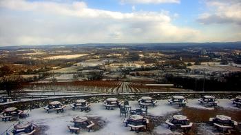 Weather camera view of Dirt Farm Brewing.