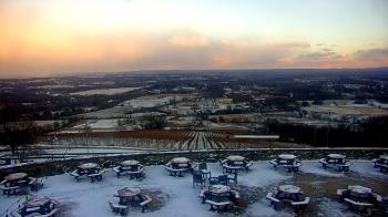 Weather camera view of Dirt Farm Brewing.