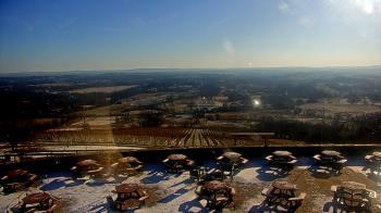 Weather camera view of Dirt Farm Brewing.