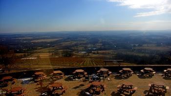 Weather camera view of Dirt Farm Brewing.