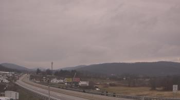 Weather camera view of Wessels Used Cars.