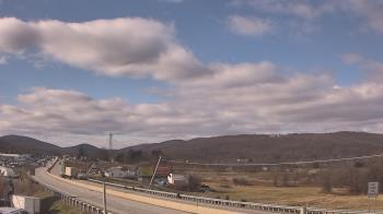 Weather camera view of Wessels Used Cars.