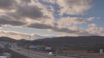 Weather camera view of Wessels Used Cars.