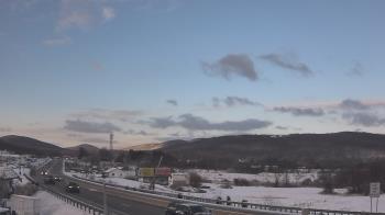 Weather camera view of Wessels Used Cars.