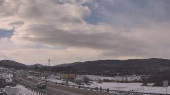 Weather camera view of Wessels Used Cars.