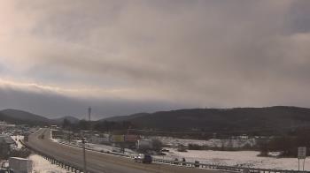 Weather camera view of Wessels Used Cars.