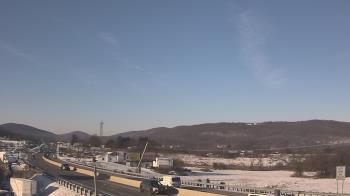 Weather camera view of Wessels Used Cars.