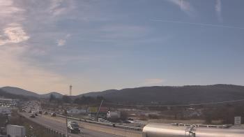 Weather camera view of Wessels Used Cars.