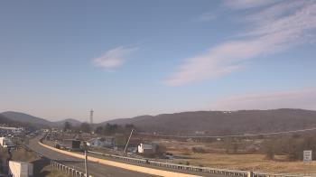 Weather camera view of Wessels Used Cars.