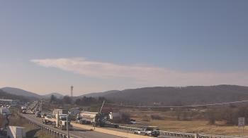 Weather camera view of Wessels Used Cars.