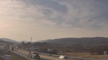 Weather camera view of Wessels Used Cars.