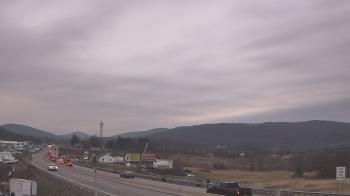 Weather camera view of Wessels Used Cars.