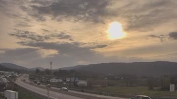 Weather camera view of Wessels Used Cars.