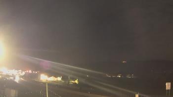 Weather camera view of Wessels Used Cars.