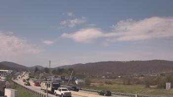 Weather camera view of Wessels Used Cars.