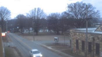 Weather camera view of Current River Career Center.