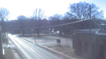 Weather camera view of Current River Career Center.